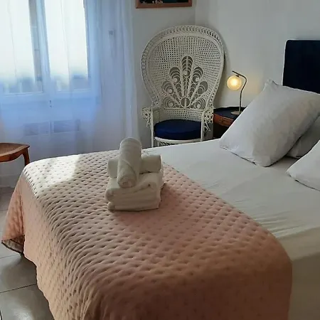 Nouveau Coeur De Ville, 100 M De La Plage, Spacieux סן-מקסים